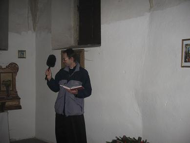 svěceni věnců v kapli sv. Anny