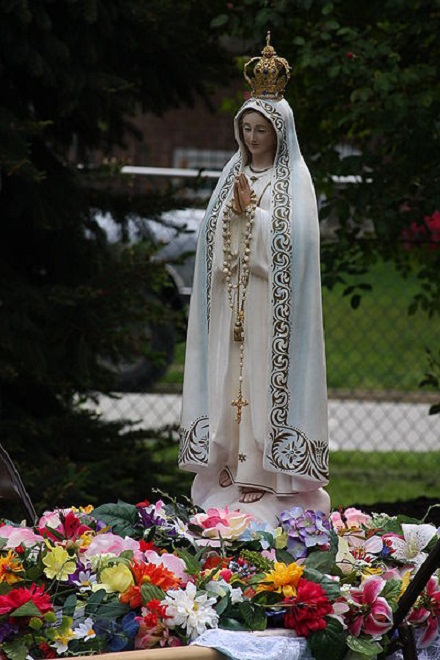 Our Lady of Fatima, jcapaldi, CC BY 2.0, 