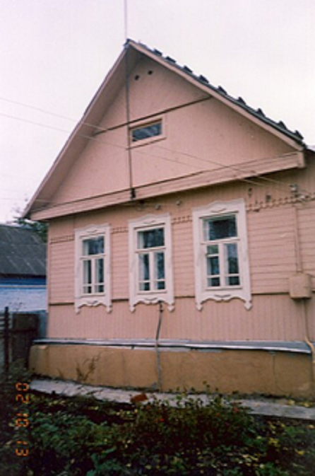 Kaplnka spolu s farou v Brjansku, foto: archiv autora, www.priestornet.com