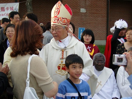 Cardinal Joseph Zen and Calgary Chinese Congregation |Stephen Wu, CC BY-NC-ND 2.0, Flickr