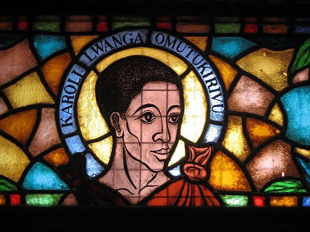 Namugongo Martyrs window Charles Lwanga, Philipp Jakob, CC BY-SA 4.0, commons...