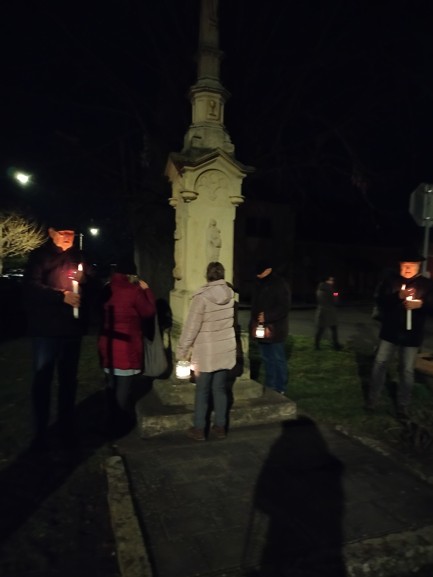 kající procesí nedakonice