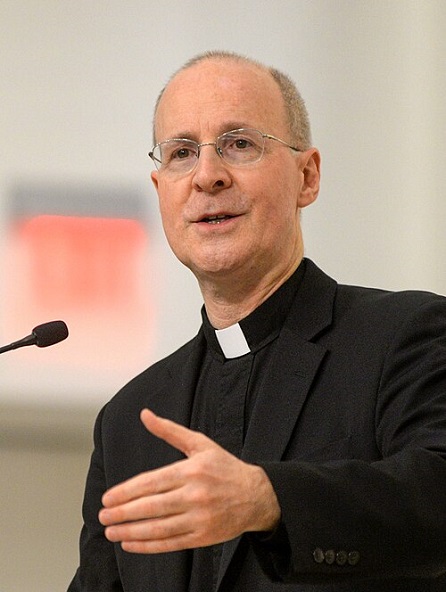 James Martin in 2019, CC0, en.wikipedia.org